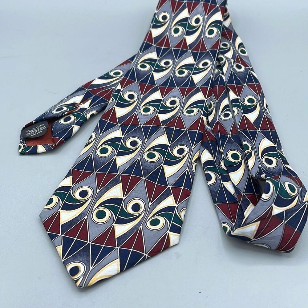 Vintage Oleg Cassini tie
